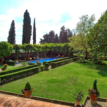 Villa Santa Lucia Sleeps 17 Pool Wifi