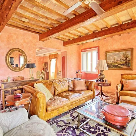 Villa Santa Lucia Sleeps 17 Pool Wifi *