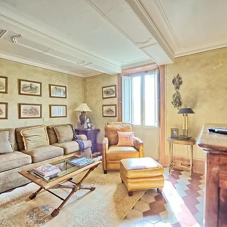 Villa Santa Lucia Sleeps 17 Pool Wifi
